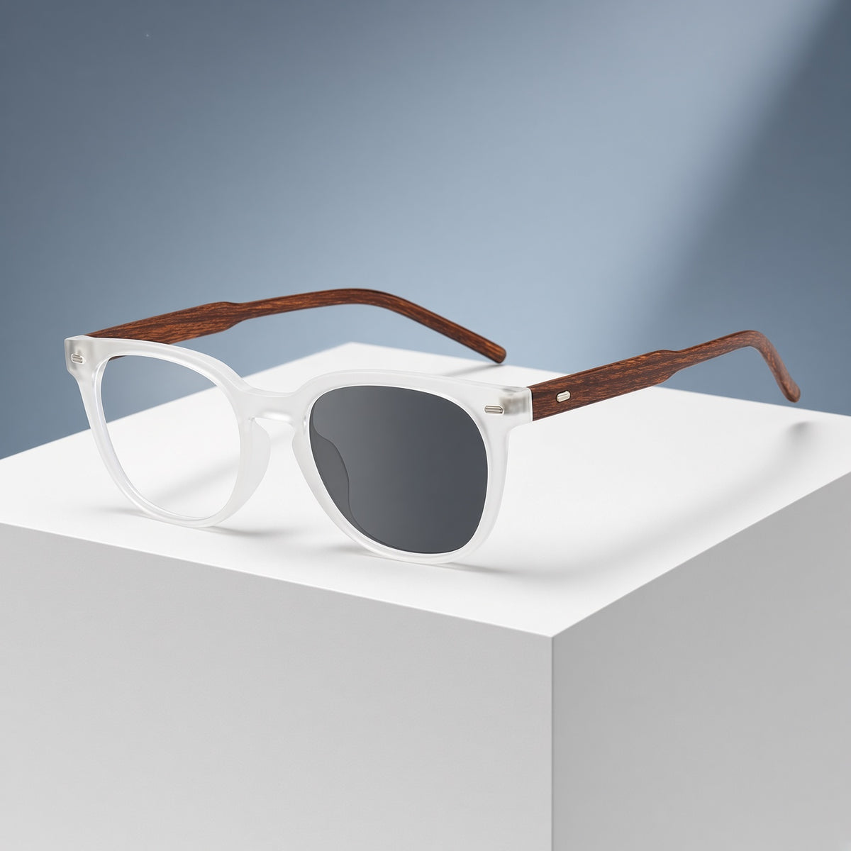 Lunettes carrées transparentes, branches effet bois – vue 2