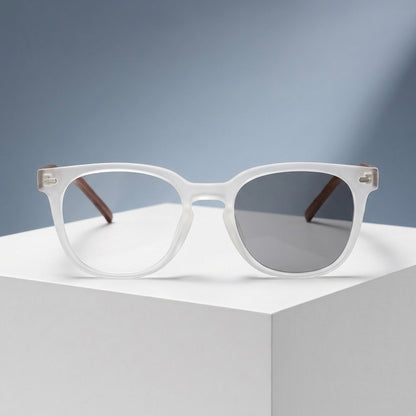 Lunettes carrées transparentes, branches effet bois – vue de face