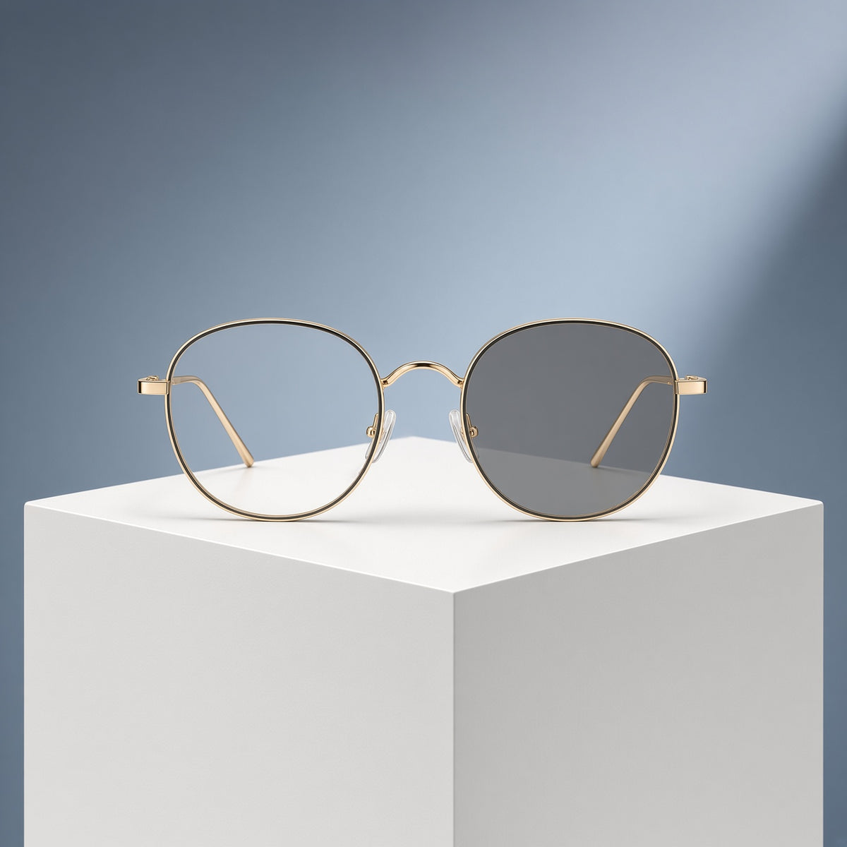 Lunettes rondes en métal doré – vue 1