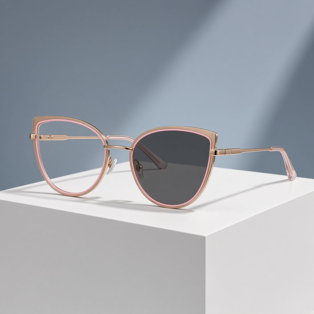 Lunettes œil de chat rose et doré (femme) – vue 2